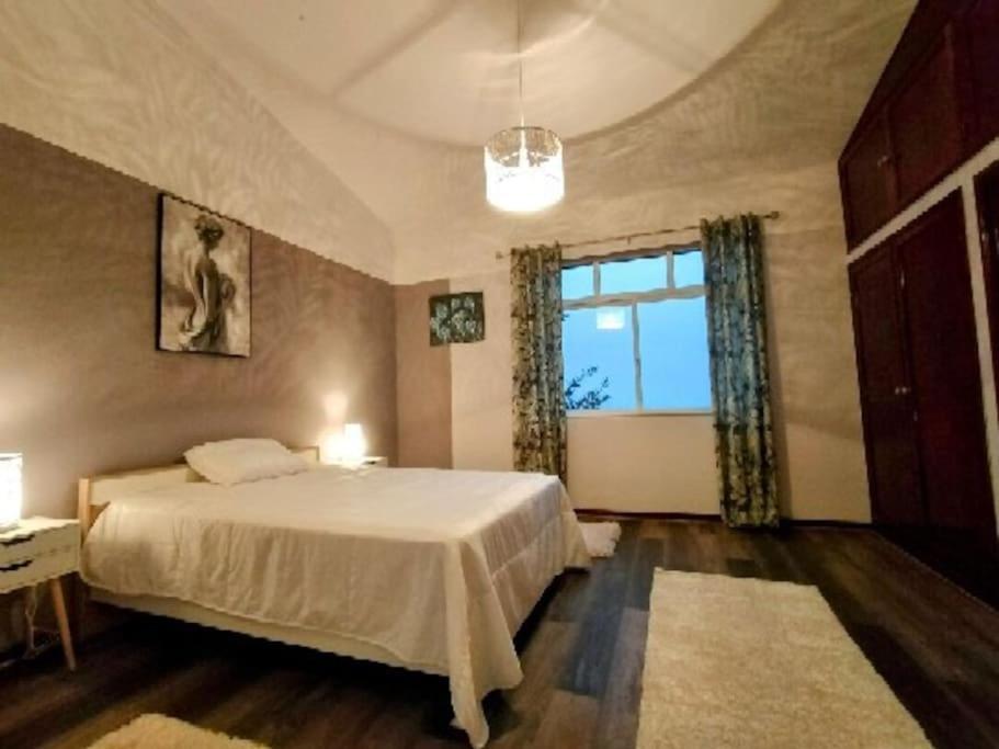 Villa Sea Mountain House à Machico  Extérieur photo