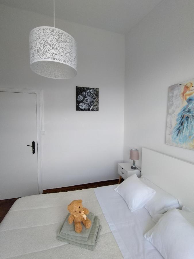 Villa Sea Mountain House à Machico  Extérieur photo